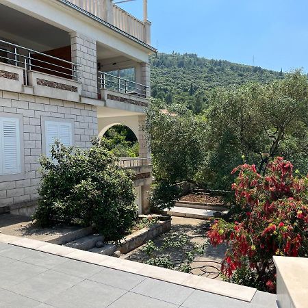 Apartmani Luka Zrnovo Zewnętrze zdjęcie