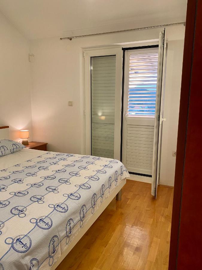 Apartmani Luka Zrnovo Zewnętrze zdjęcie