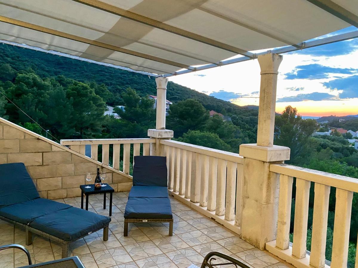 Apartmani Luka Zrnovo Zewnętrze zdjęcie