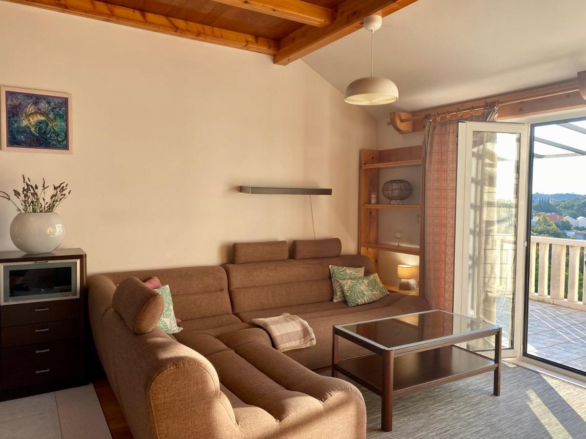 Apartmani Luka Zrnovo Zewnętrze zdjęcie